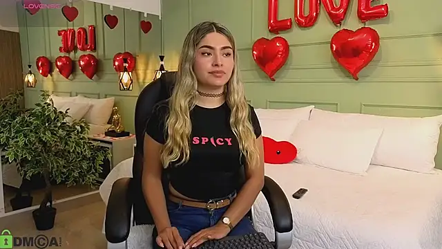 Snapshot of kataliina__ chatting on February 13, 2026, 11:54 am kataliina online show from February 13, 2026, 11:54 am