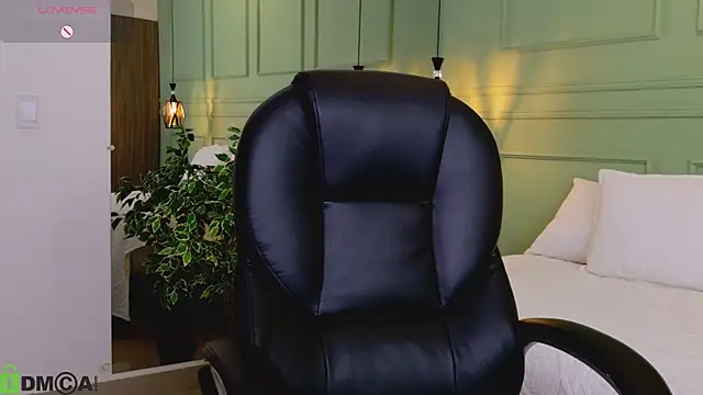 Snapshot of kataliina__ chatting on March 2, 2026, 11:50 am kataliina online show from March 2, 2026, 11:50 am