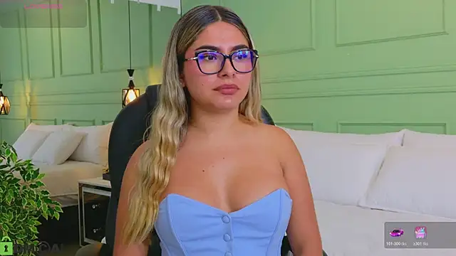 Snapshot of kataliina__ chatting on March 4, 2026, 11:51 am kataliina online show from March 4, 2026, 11:51 am