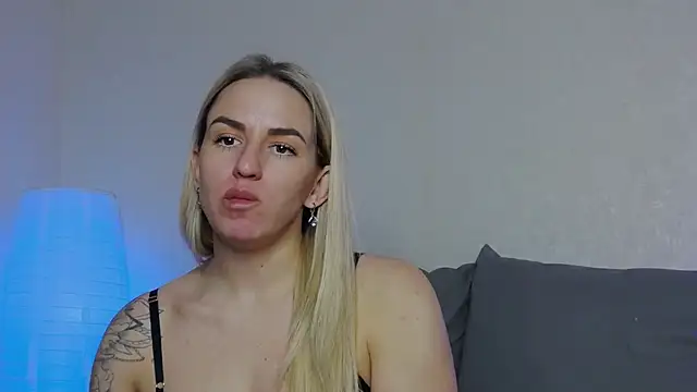 SofiJames online show from January 30, 2025, 10:19 am