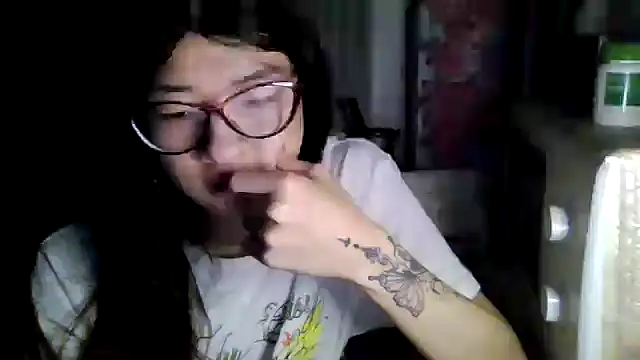 CarlyJoy online show from March 18, 2026, 4:41 pm