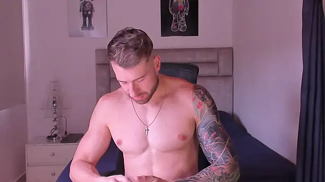 paul rogerr online show from October 29, 2025, 6:18 pm