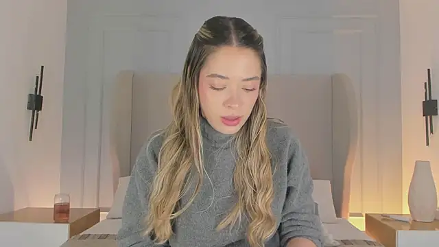 Snapshot of chloe_d chatting on May 2, 2026, 3:06 pm chloe d online show from May 2, 2026, 3:06 pm