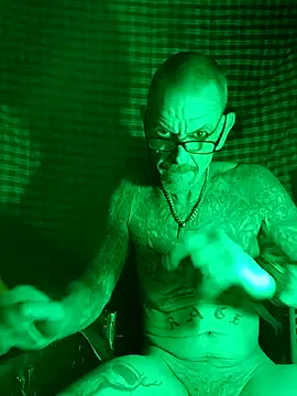 deepstroker42071 online show from February 15, 2026, 10:03 am