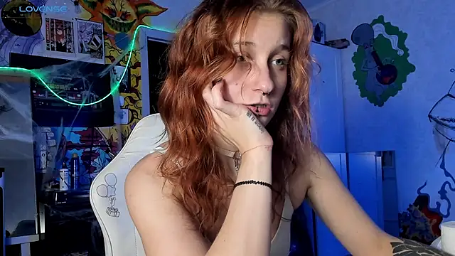 Snapshot of Sunny_Mouse_ chatting on October 22, 2025, 3:55 pm Sunny Mouse online show from October 22, 2025, 3:55 pm