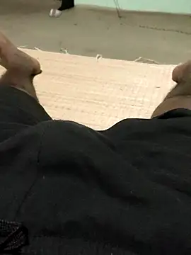 SILENT FUCKER 01 online show from October 7, 2025, 1:12 pm