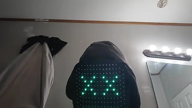 Snapshot of Bi_curious86 chatting on November 11, 2025, 9:53 pm Bi curious86 online show from November 11, 2025, 9:53 pm