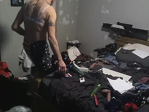 Bi curious86 online show from February 8, 2026, 3:26 am