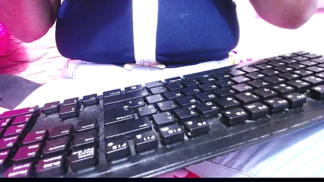 Snapshot of TifanyNasty chatting on February 26, 2025, 8:15 pm TifanyNasty online show from February 26, 2025, 8:15 pm