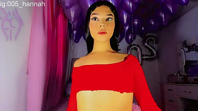 Snapshot of Hannahsmit chatting on October 23, 2025, 10:41 pm Hannahsmit online show from October 23, 2025, 10:41 pm