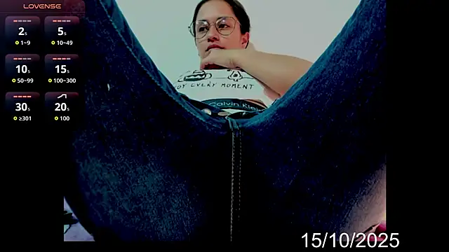 Snapshot of lady_hana28 chatting on October 15, 2025, 12:13 pm lady hana28 online show from October 15, 2025, 12:13 pm