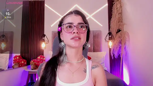 Snapshot of dasha-rodrigues chatting on June 3, 2026, 2:33 pm dasha-rodrigues online show from June 3, 2026, 2:33 pm