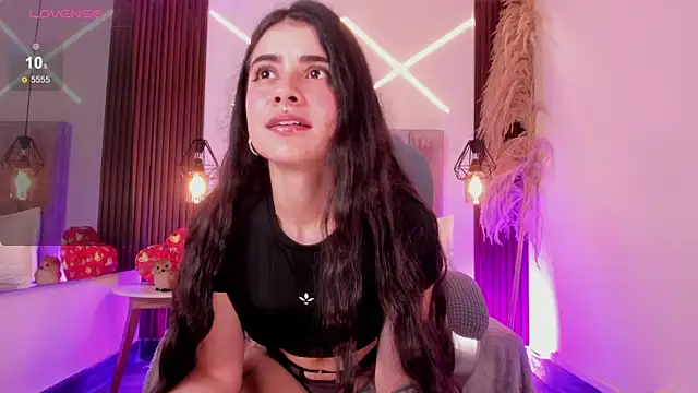 Snapshot of dasha-rodrigues chatting on June 24, 2026, 1:43 pm dasha-rodrigues online show from June 24, 2026, 1:43 pm