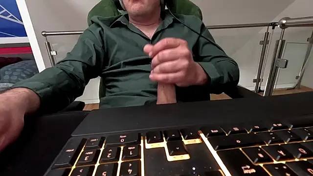 auilein online show from May 16, 2026, 2:16 pm