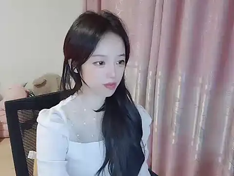 wwcc123 online show from November 11, 2025, 4:02 pm