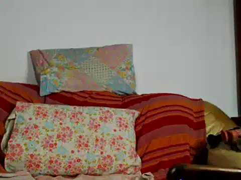 Karendolly  8 online show from February 12, 2025, 1:52 am