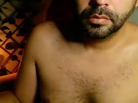 geeklatin88 online show from October 22, 2025, 8:03 am