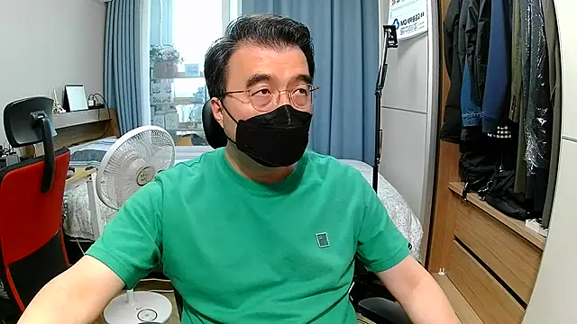 Jackvanlee online show from July 29, 2026, 3:17 am