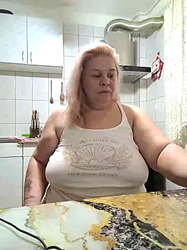 AriannaMilf online show from July 2, 2026, 8:59 pm