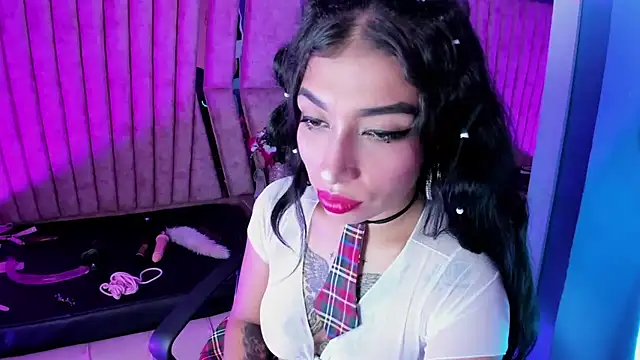 Snapshot of TeennNaugthy18 chatting on February 10, 2025, 7:15 am TeennNaugthy18 online show from February 10, 2025, 7:15 am