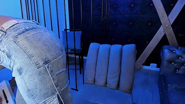 Snapshot of TeennNaugthy18 chatting on September 17, 2025, 3:19 am TeennNaugthy18 online show from September 17, 2025, 3:19 am