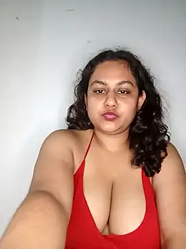 Snapshot of bumblebeegirl chatting on March 8, 2025, 2:19 pm bumblebeegirl online show from March 8, 2025, 2:19 pm