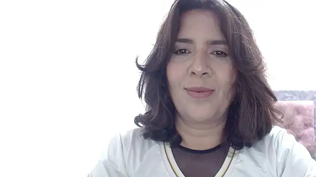 Snapshot of Victoria_meester chatting on July 3, 2026, 2:34 pm Victoria meester online show from July 3, 2026, 2:34 pm