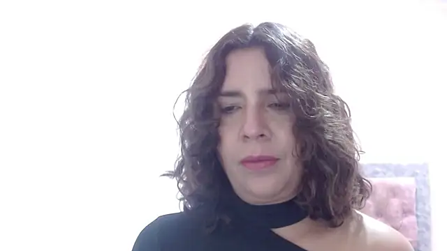 Snapshot of Victoria_meester chatting on July 9, 2026, 3:33 pm Victoria meester online show from July 9, 2026, 3:33 pm