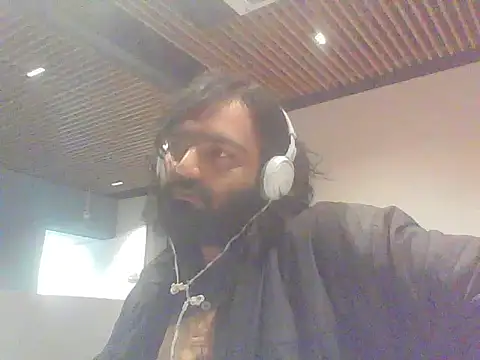 JohnBond009 online show from March 20, 2026, 9:05 pm