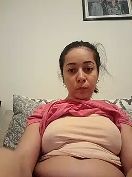 Snapshot of Tatavogliosa89 chatting on February 19, 2026, 7:22 pm Tatavogliosa89 online show from February 19, 2026, 7:22 pm