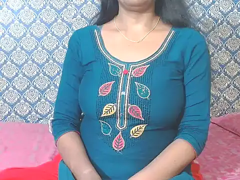 Snapshot of nikitahot3 chatting on May 16, 2026, 10:47 am nikitahot3 online show from May 16, 2026, 10:47 am