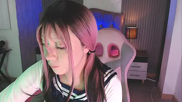 helen bunnnyx online show from October 29, 2025, 8:46 am