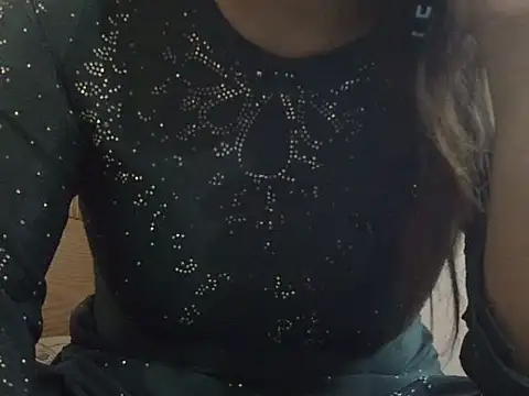 Snapshot of shekira99 chatting on November 24, 2025, 5:29 am shekira99 online show from November 24, 2025, 5:29 am