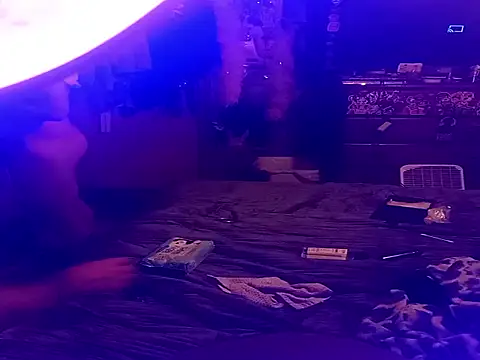 j hollywood91 online show from November 20, 2025, 8:48 am