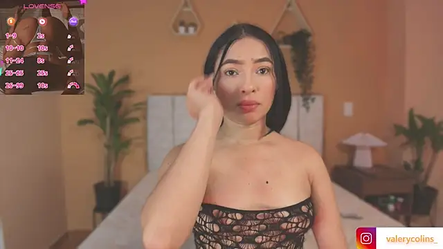 valerycolins online show from July 23, 2026, 1:52 am