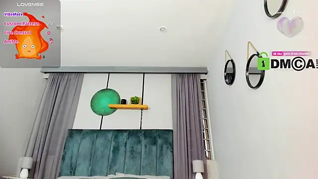 CoralineRicce  online show from November 10, 2025, 9:31 pm