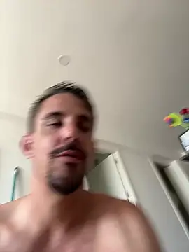 julian333 online show from June 16, 2026, 1:33 pm