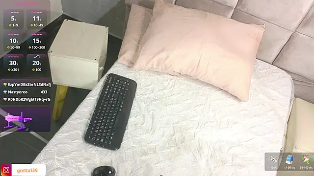 Snapshot of _Gretta chatting on November 27, 2025, 9:21 am Gretta online show from November 27, 2025, 9:21 am