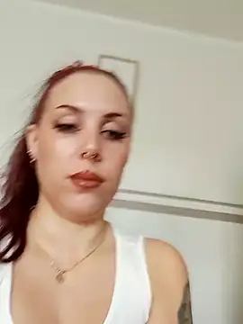 Snapshot of Provocunt chatting on November 3, 2025, 11:25 am Provocunt online show from November 3, 2025, 11:25 am