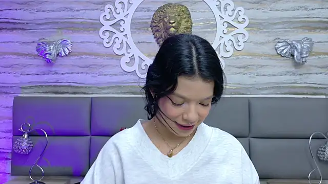 Snapshot of yungelitamor_ chatting on July 25, 2026, 6:43 am yungelitamor online show from July 25, 2026, 6:43 am