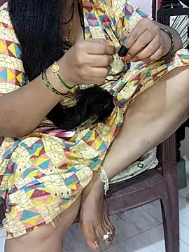 yours-kavaya online show from December 1, 2025, 6:14 am