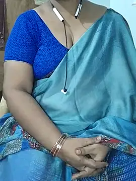 Snapshot of yours-kavaya chatting on March 18, 2025, 3:34 am yours-kavaya online show from March 18, 2025, 3:34 am