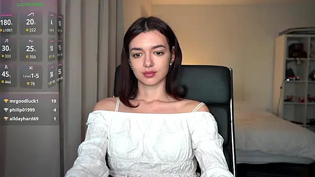 Snapshot of olivia_jeas chatting on November 5, 2025, 11:08 pm olivia jeas online show from November 5, 2025, 11:08 pm