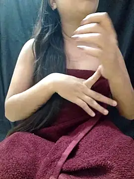 Snapshot of Roshni_98 chatting on June 5, 2026, 5:07 pm Roshni 98 online show from June 5, 2026, 5:07 pm