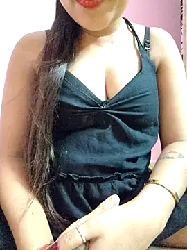 Snapshot of Roshni_98 chatting on June 17, 2026, 6:57 am Roshni 98 online show from June 17, 2026, 6:57 am