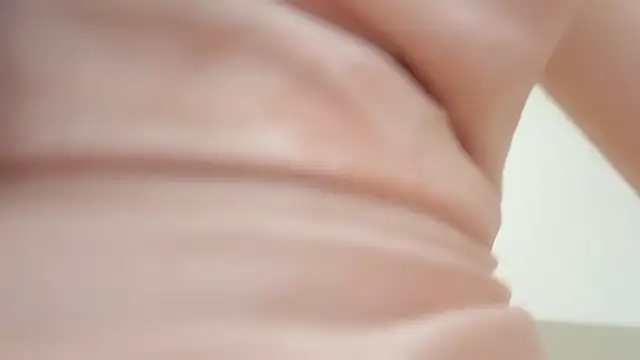 A-xena online show from October 15, 2025, 2:32 am