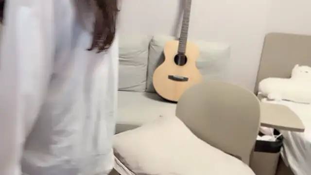 A-xena online show from October 25, 2025, 2:55 am