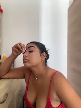 NatashaBrown12 online show from May 1, 2026, 2:44 pm
