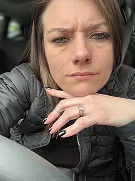 LadyLena1 online show from February 15, 2025, 8:56 pm