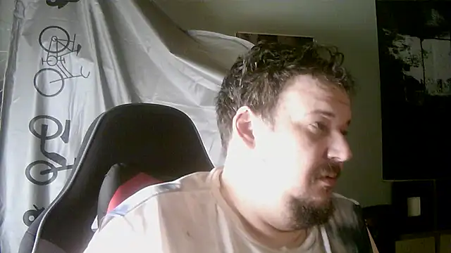 porkorossy online show from May 4, 2026, 8:50 am